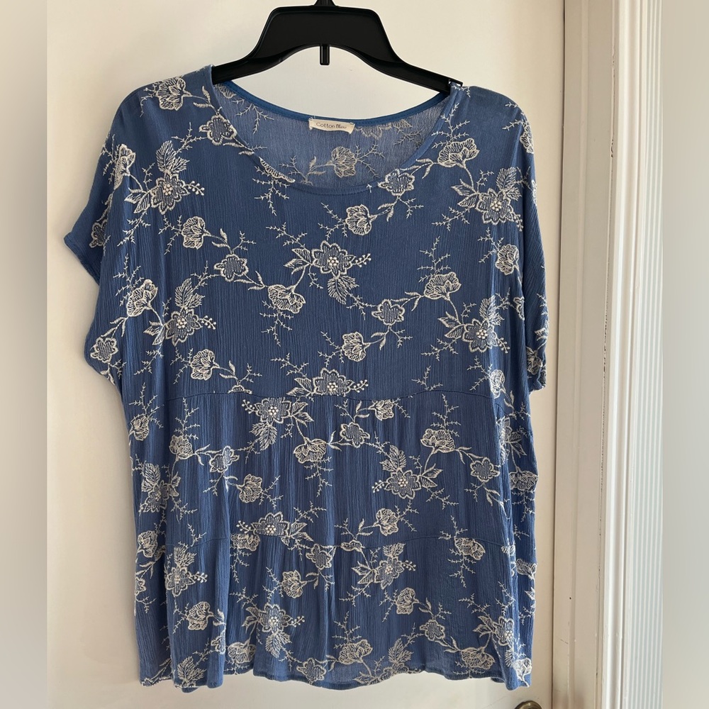 Blue boho chic shirt with floral stitching. Cotton Bleu Size L
